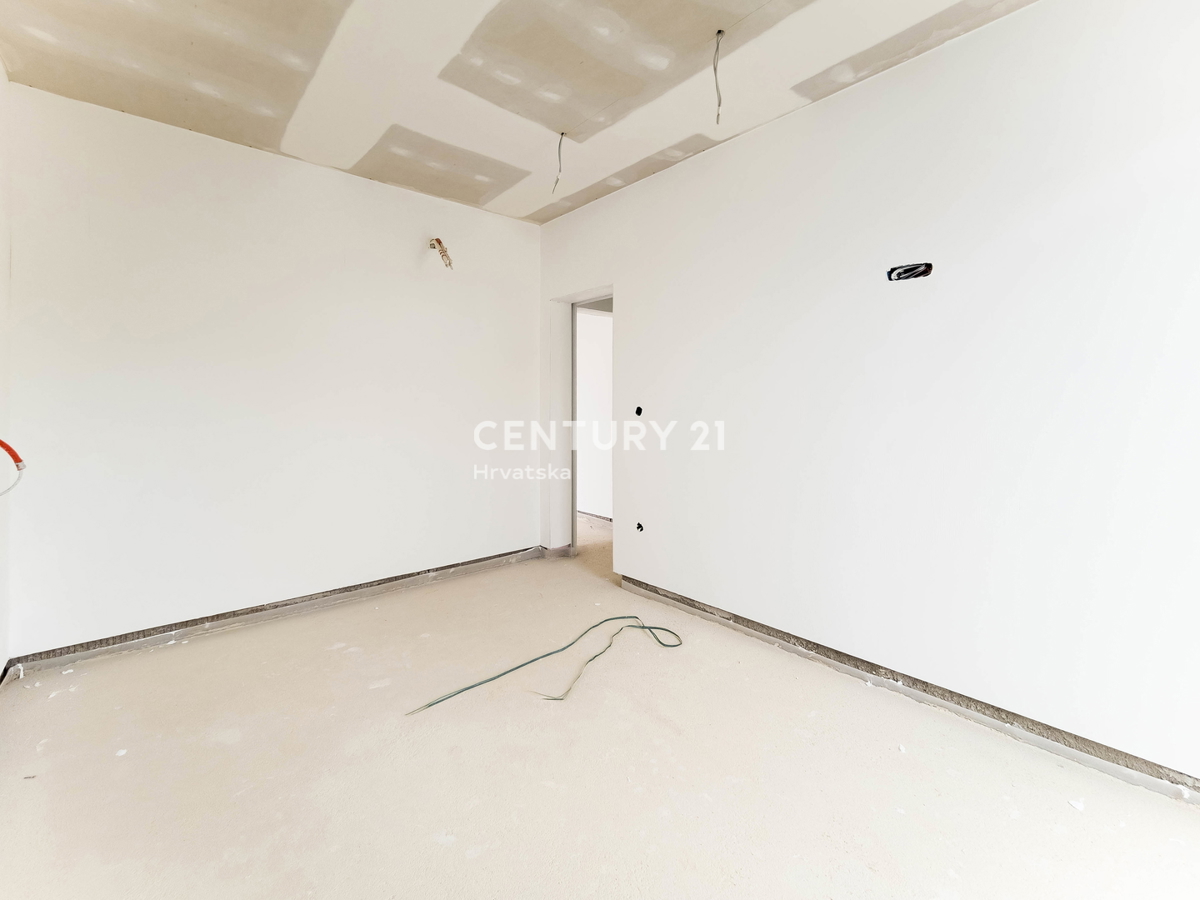 ZADAR, BILI BRIG, NUOVA COSTRUZIONE DI LUSSO, 3,5 VANI-110 m2, PIANO TERRA, GIARDINO