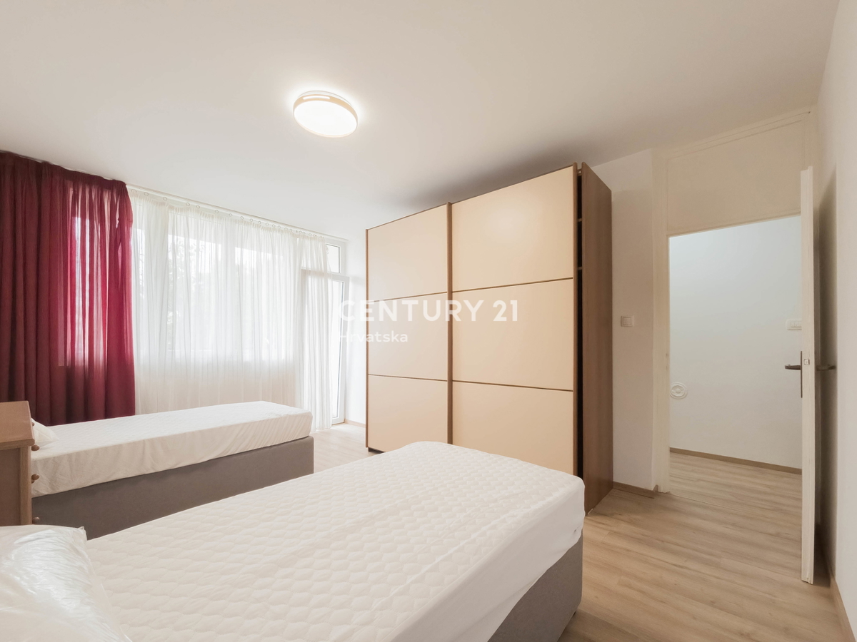 ZADAR, VOŠTARNICA, APPARTAMENTO 2,5 VANI 55,65 M2, 1° PIANO, RISTRUTTURATO, ARREDATO, SUBITO ABITABILE