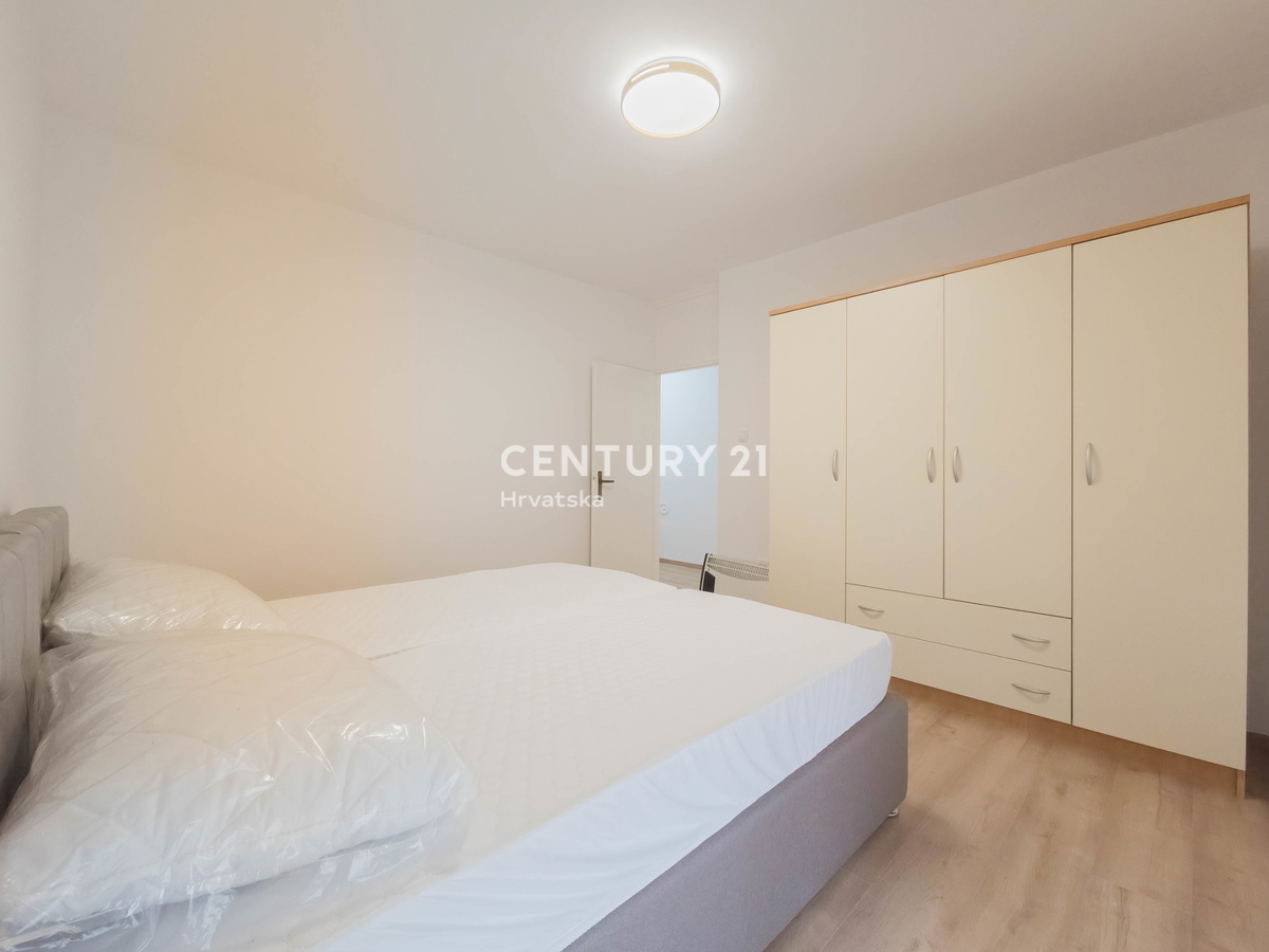 ZADAR, VOŠTARNICA, APPARTAMENTO 2,5 VANI 55,65 M2, 1° PIANO, RISTRUTTURATO, ARREDATO, SUBITO ABITABILE