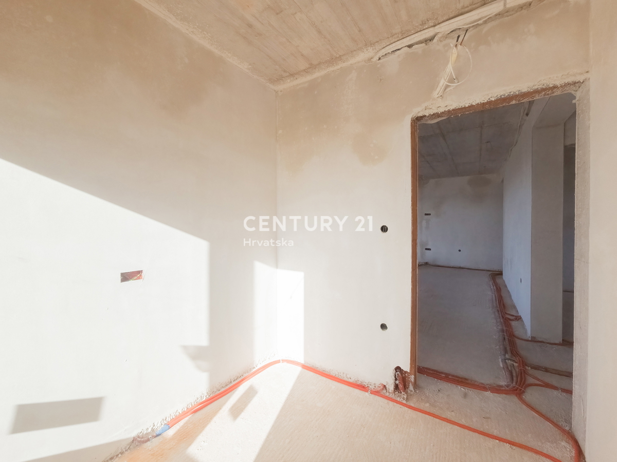 ZADAR, LJUBAČ, LUSSUOSO. NUOVO. S5= 98,80 m2 + terrazza sul tetto 120 m2, 2° piano, 50 m DAL MARE E DALLA SPIAGGIA, VISTA MARE