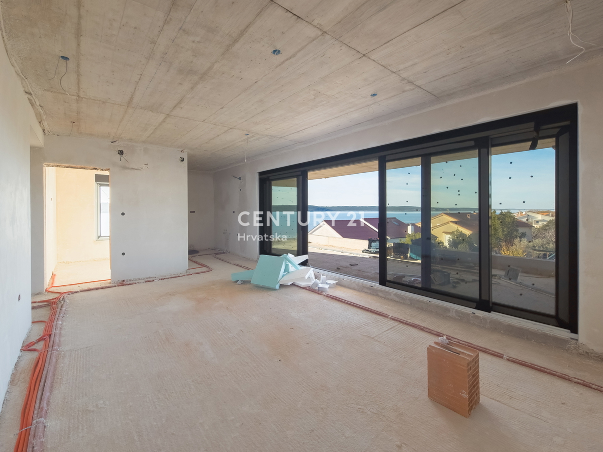 ZADAR, LJUBAČ, LUSSUOSO. NUOVO. S5= 98,80 m2 + terrazza sul tetto 120 m2, 2° piano, 50 m DAL MARE E DALLA SPIAGGIA, VISTA MARE