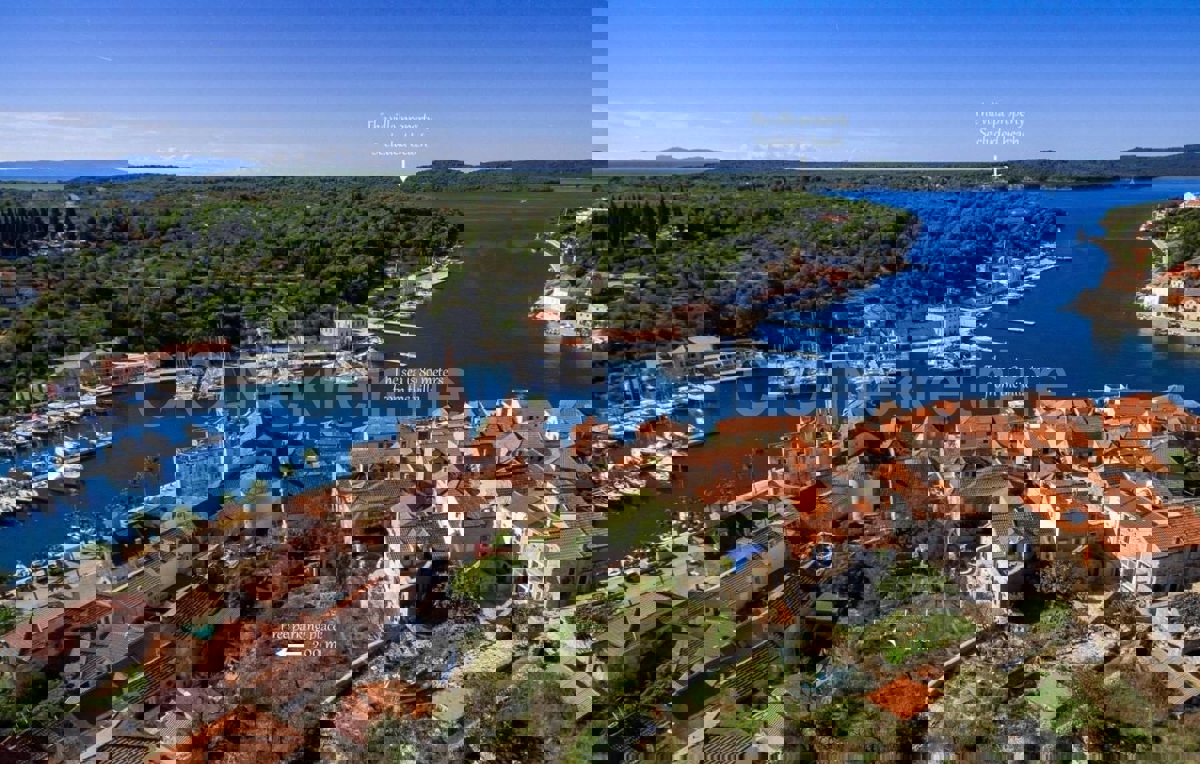 Brač, Milna, casa di lusso con piscina vicino al mare, in vendita