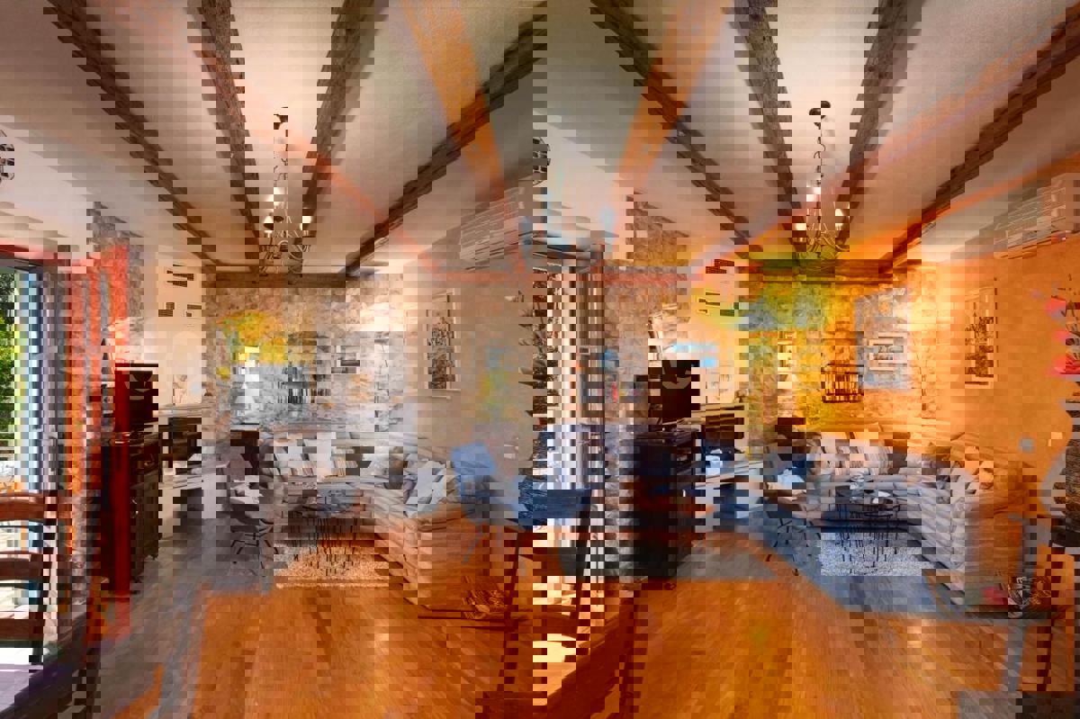 Brač, Milna, casa di lusso con piscina vicino al mare, in vendita