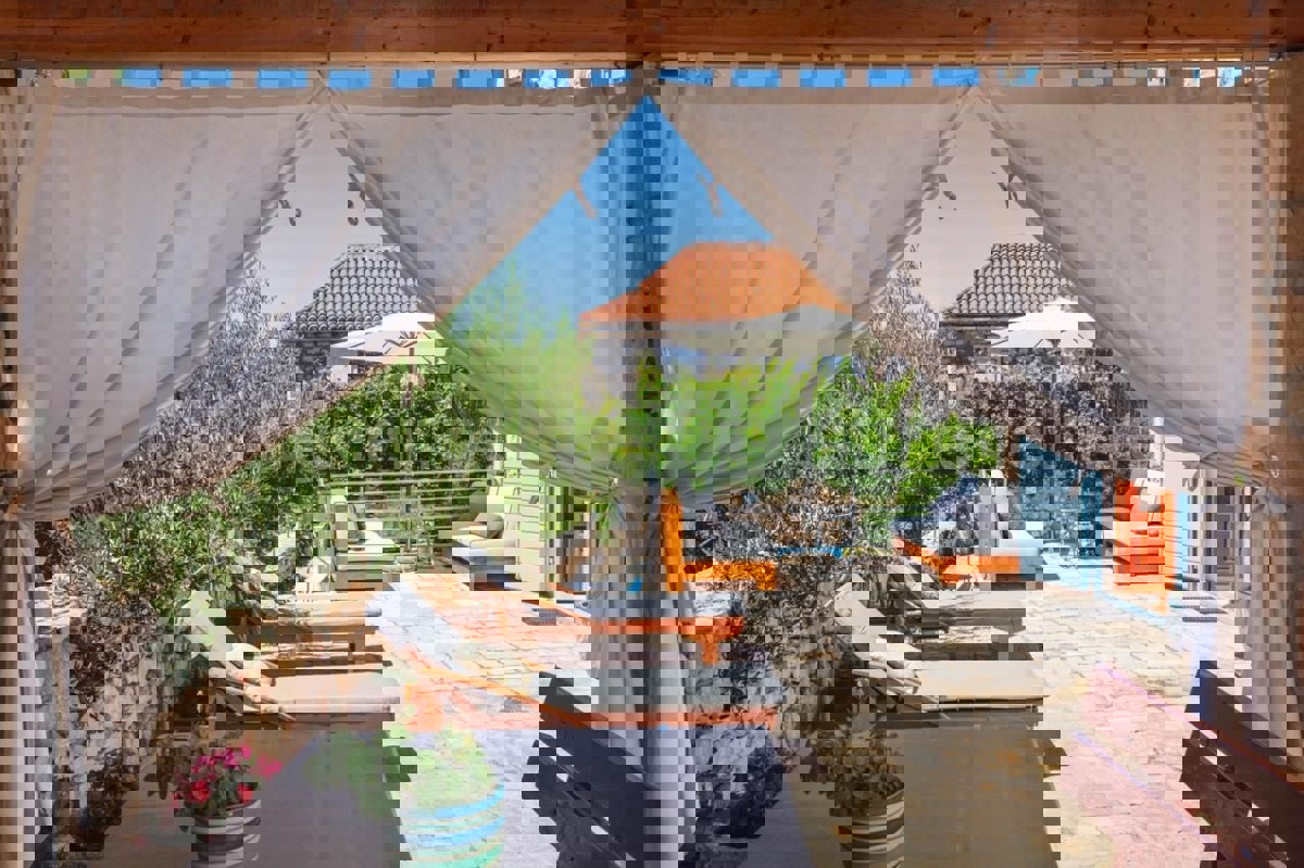 Brač, Milna, casa di lusso con piscina vicino al mare, in vendita