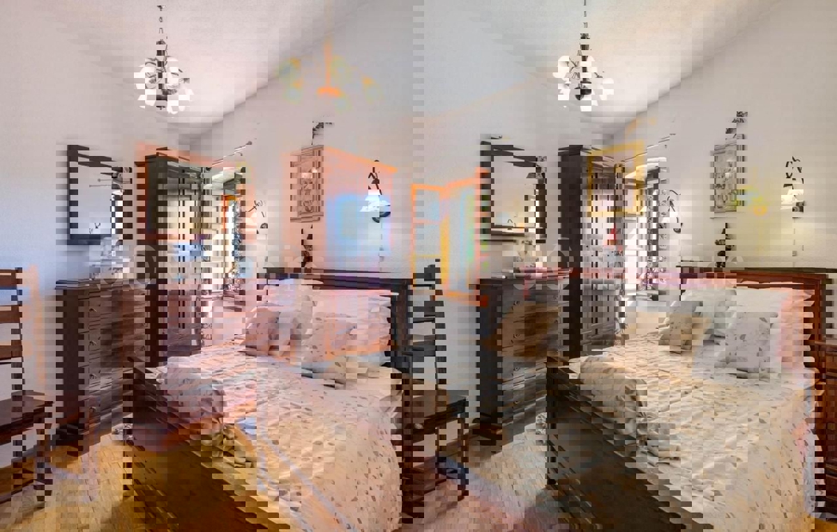 Brač, Milna, casa di lusso con piscina vicino al mare, in vendita