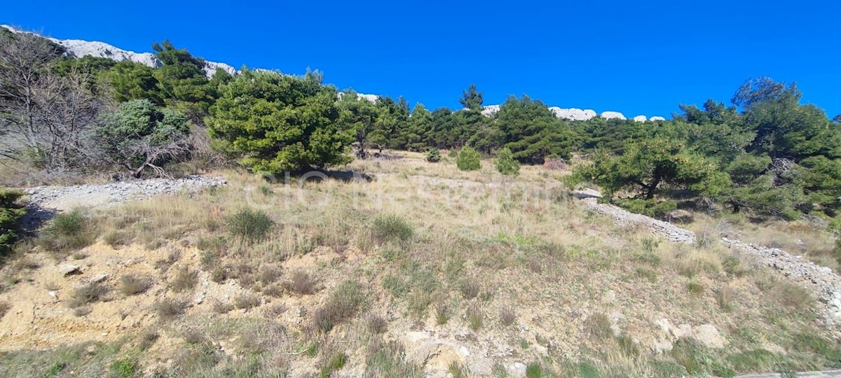 Omiš, Pisak, terreno agricolo 2319 m2, in vendita