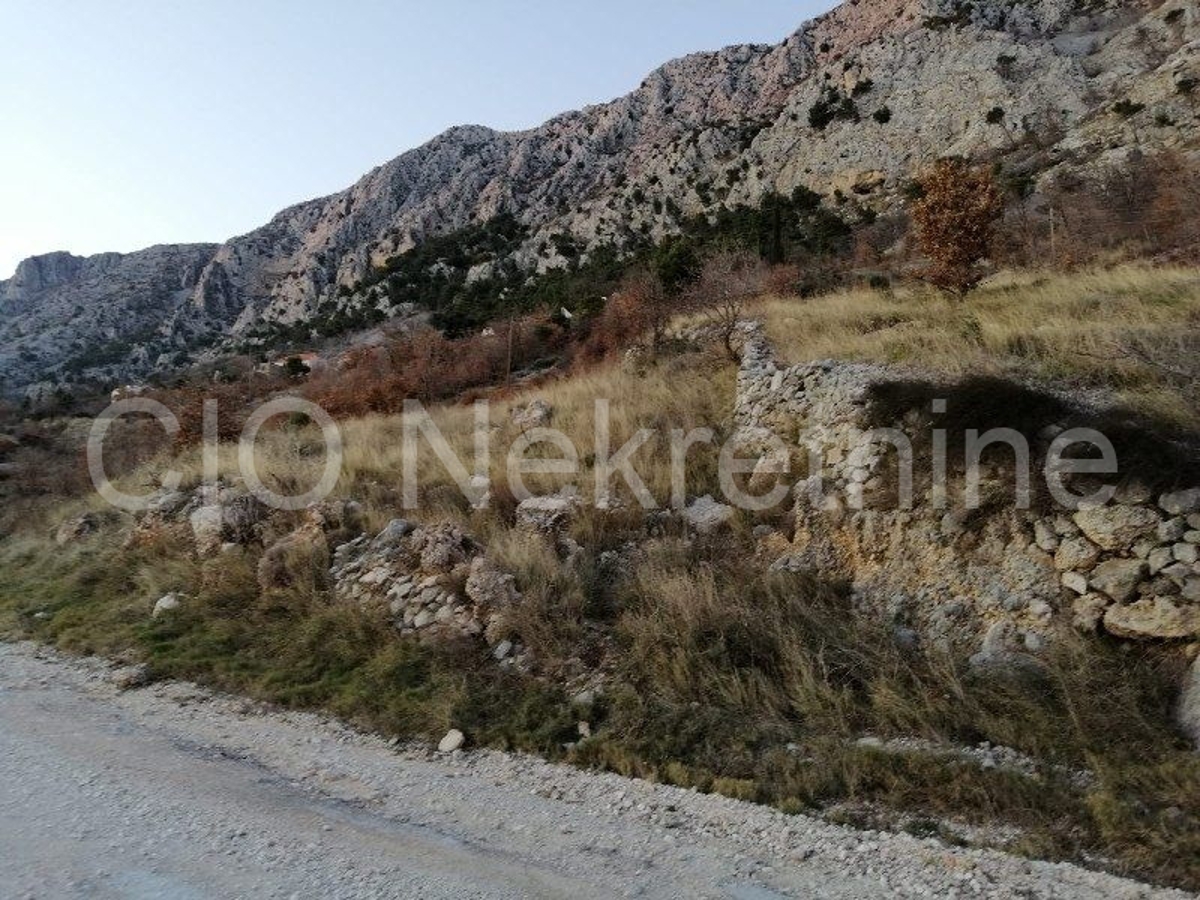 Omiš, Lokva Rogoznica, Terreno edificabile in vendita