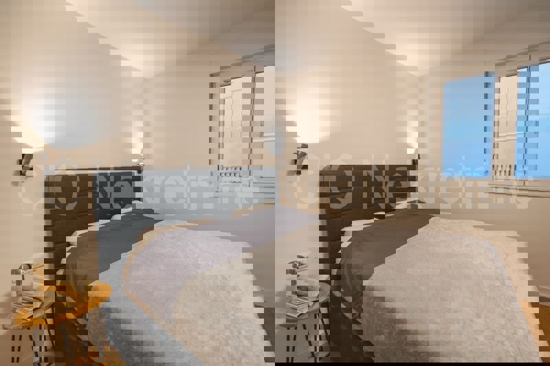 Spalato, Žnjan, attico arredato con due camere da letto, garage e ampio ripostiglio