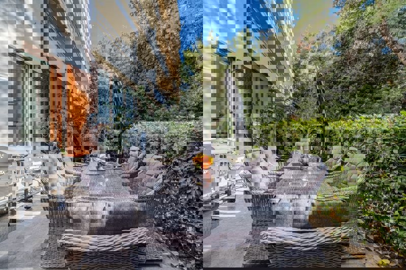 Podstrana-Strožanac, appartamento di lusso con giardino e parcheggio