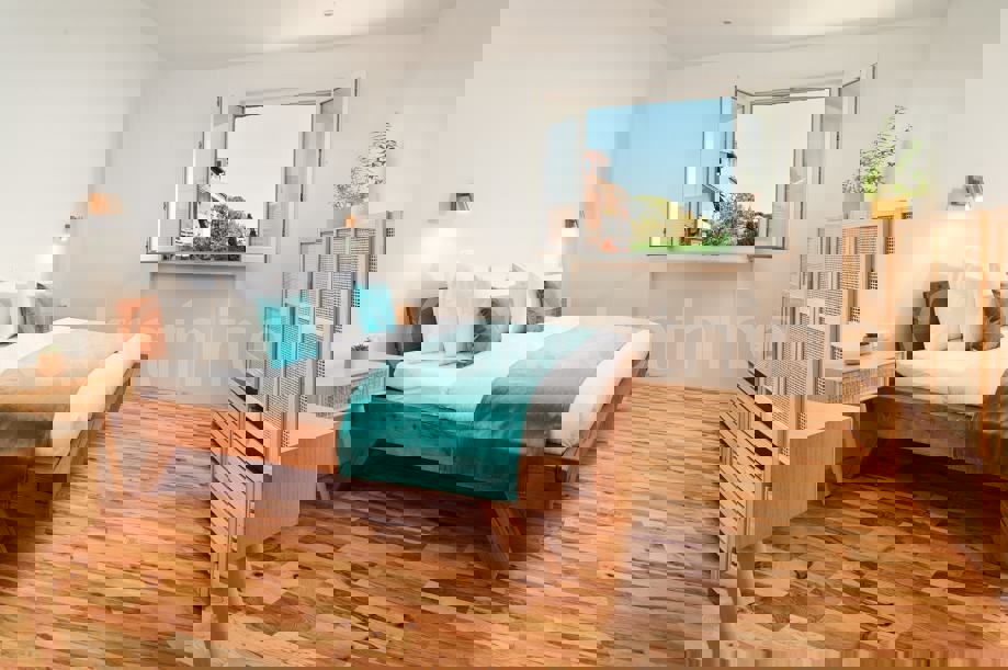 Spalato, Bačvice, lussuoso appartamento con tre camere da letto, 105 m2, in vendita