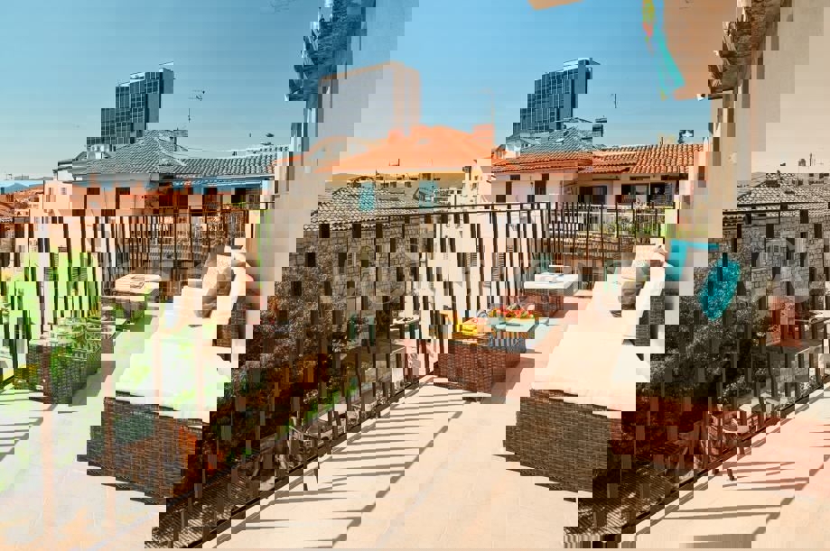 Spalato, Bačvice, lussuoso appartamento con tre camere da letto, 105 m2, in vendita