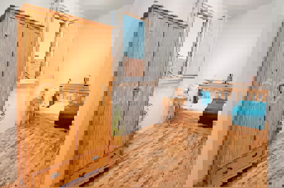 Spalato, Bačvice, lussuoso appartamento con tre camere da letto, 105 m2, in vendita