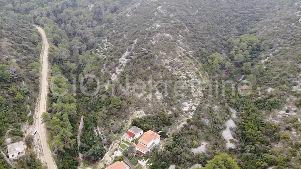 Solta, Krušica, terreno edificabile 514 m2, in vendita