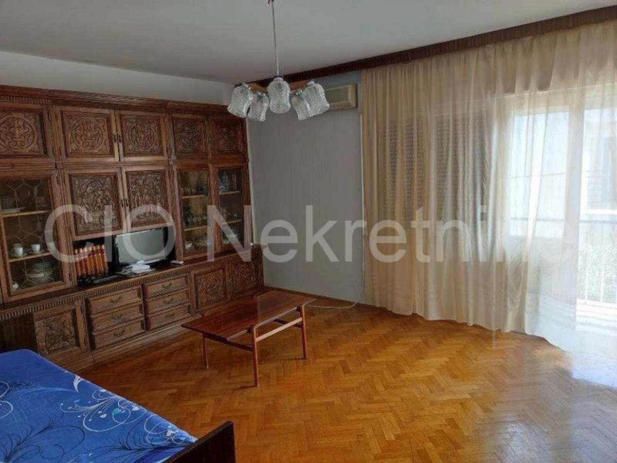 Kaštela, Kaštel Lukšić, Casa indipendente, in vendita