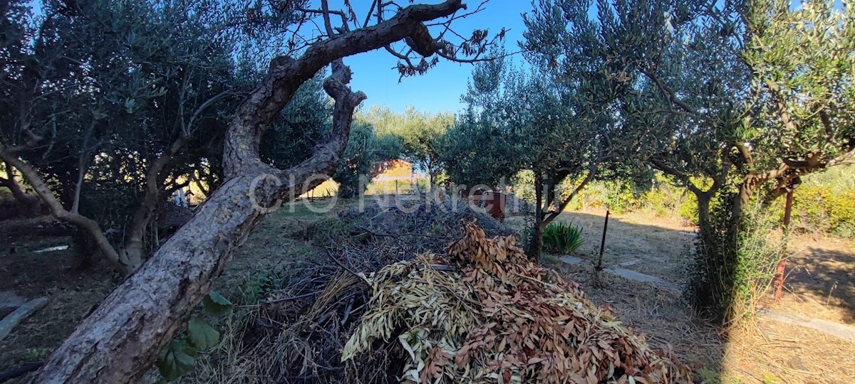 Podstrana, casa indipendente con giardino, in vendita