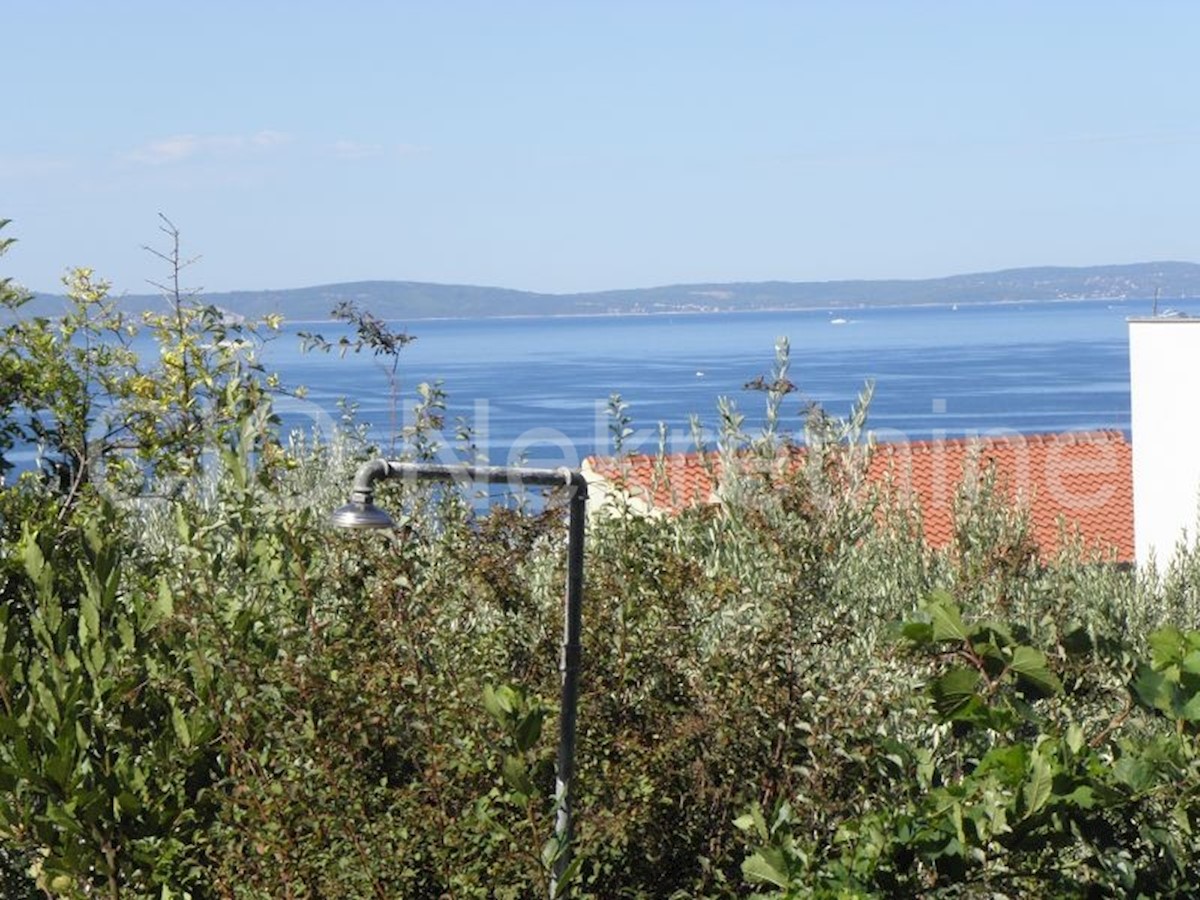 Podstrana, casa indipendente con giardino, in vendita