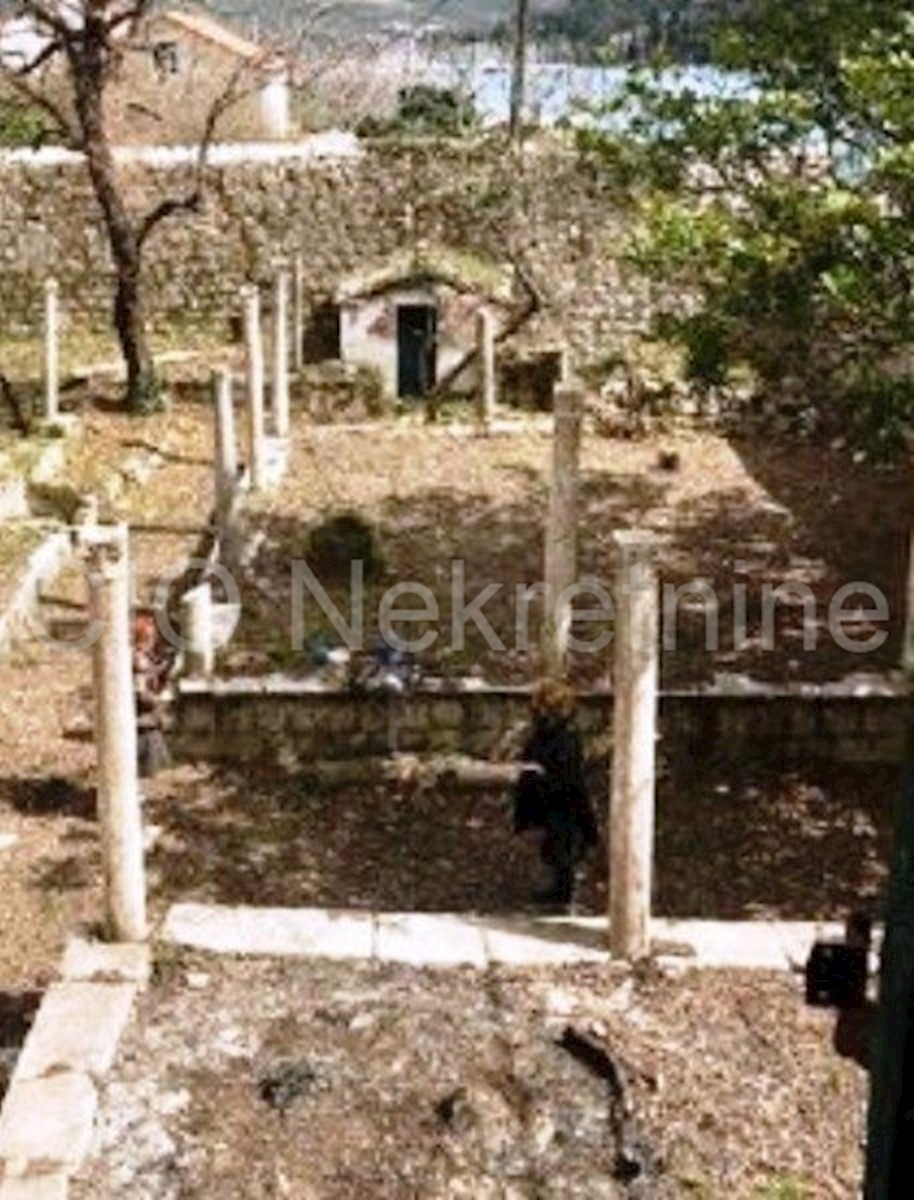 Dubrovnik, Obuljeno, casa estiva 1a fila al mare, in vendita