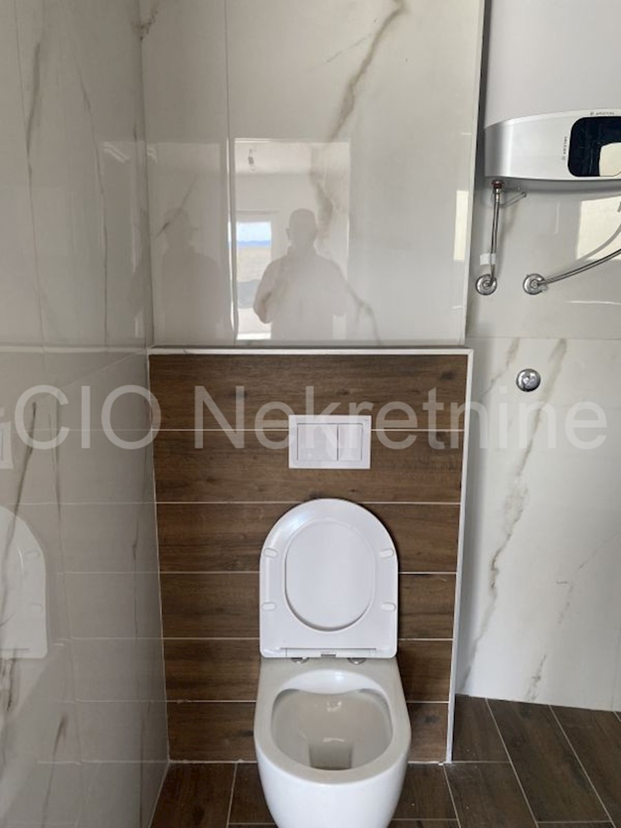 Brač, Bol, bilocale, in vendita
