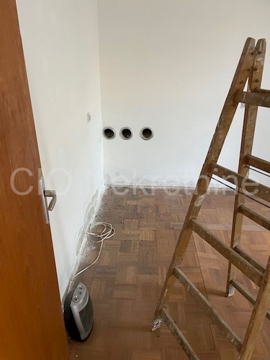 Spalato, Zenta, casa 230 m2, possibilità di ristrutturazione, vendita