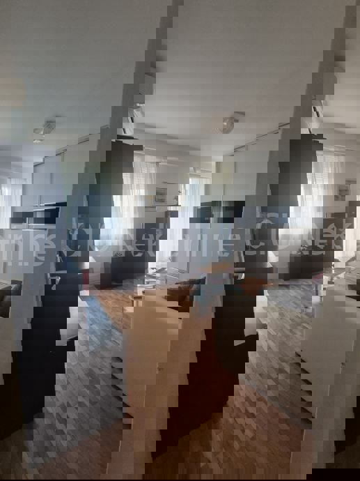 Spalato, Bačvice, appartamento con una camera da letto, in vendita