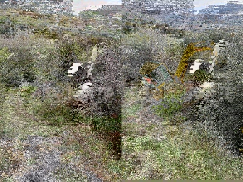 Klis, terreno agricolo in vendita