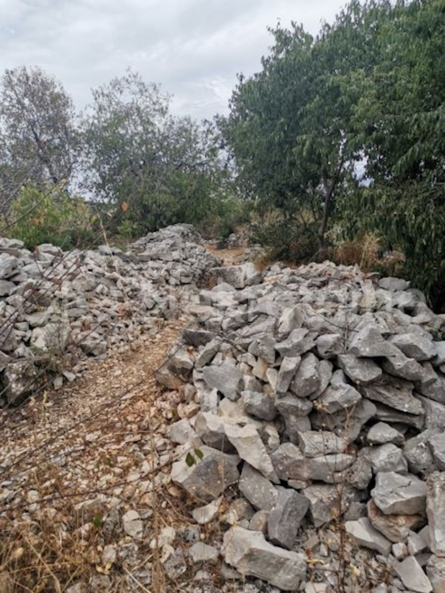 Trogir, Drvenik Veliki, terreno edificabile, vendita