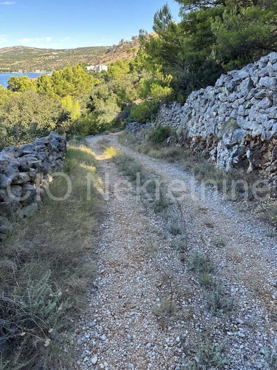 Rogoznica, Zatoglav, terreno agricolo, in vendita