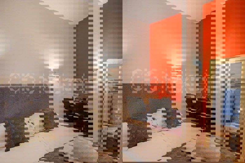 Spalato, Città, appartamento con due camere da letto 56 m2, posizione eccellente, in vendita