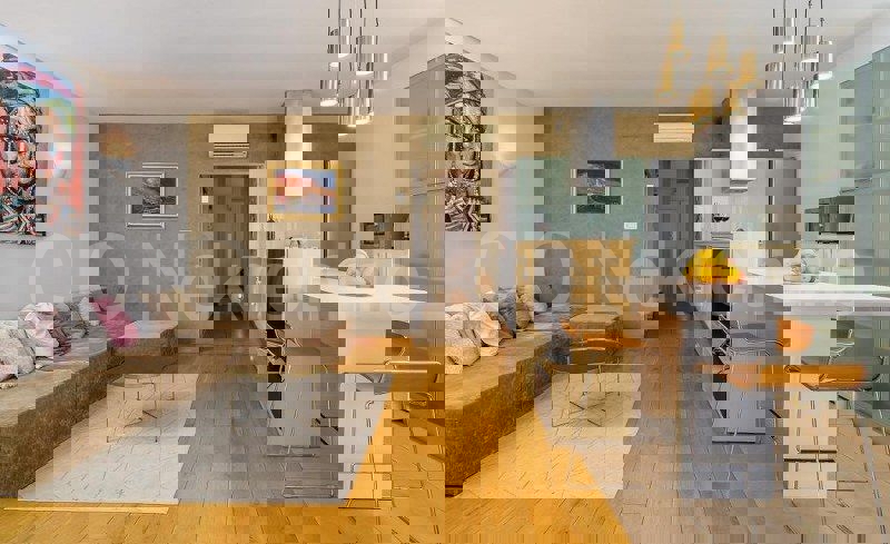 Spalato, Città, appartamento con due camere da letto 56 m2, posizione eccellente, in vendita