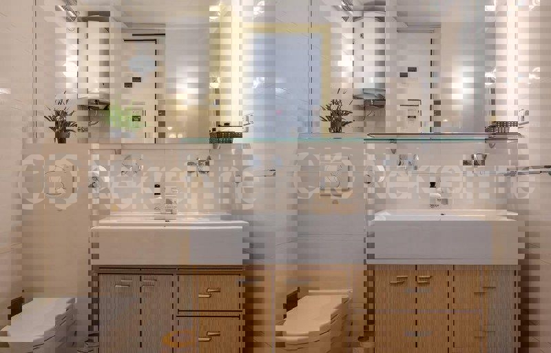 Spalato, Città, appartamento con due camere da letto 56 m2, posizione eccellente, in vendita