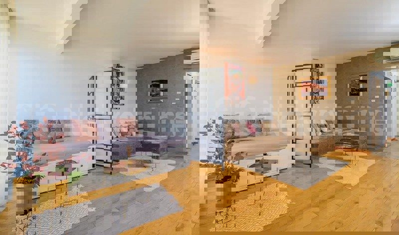 Spalato, Città, appartamento con due camere da letto 56 m2, posizione eccellente, in vendita