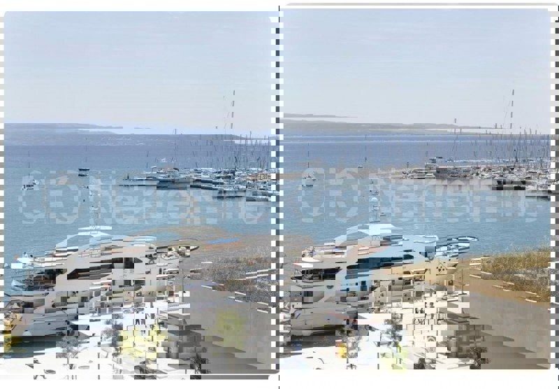 Spalato, Città, appartamento con due camere da letto 56 m2, posizione eccellente, in vendita