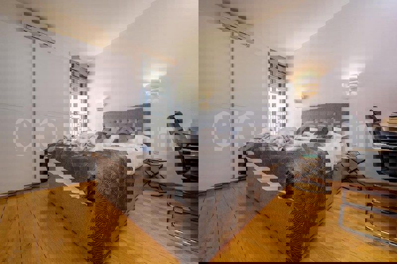 Spalato, Città, appartamento con due camere da letto 56 m2, posizione eccellente, in vendita