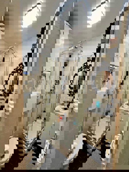 Spalato, Spinut, appartamento disposto come due appartamenti con una camera da letto, in vendita