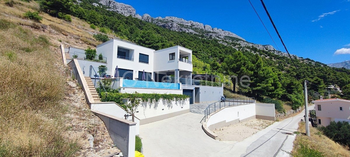 Omiš Riviera, Pisak, villa di lusso con piscina, in vendita