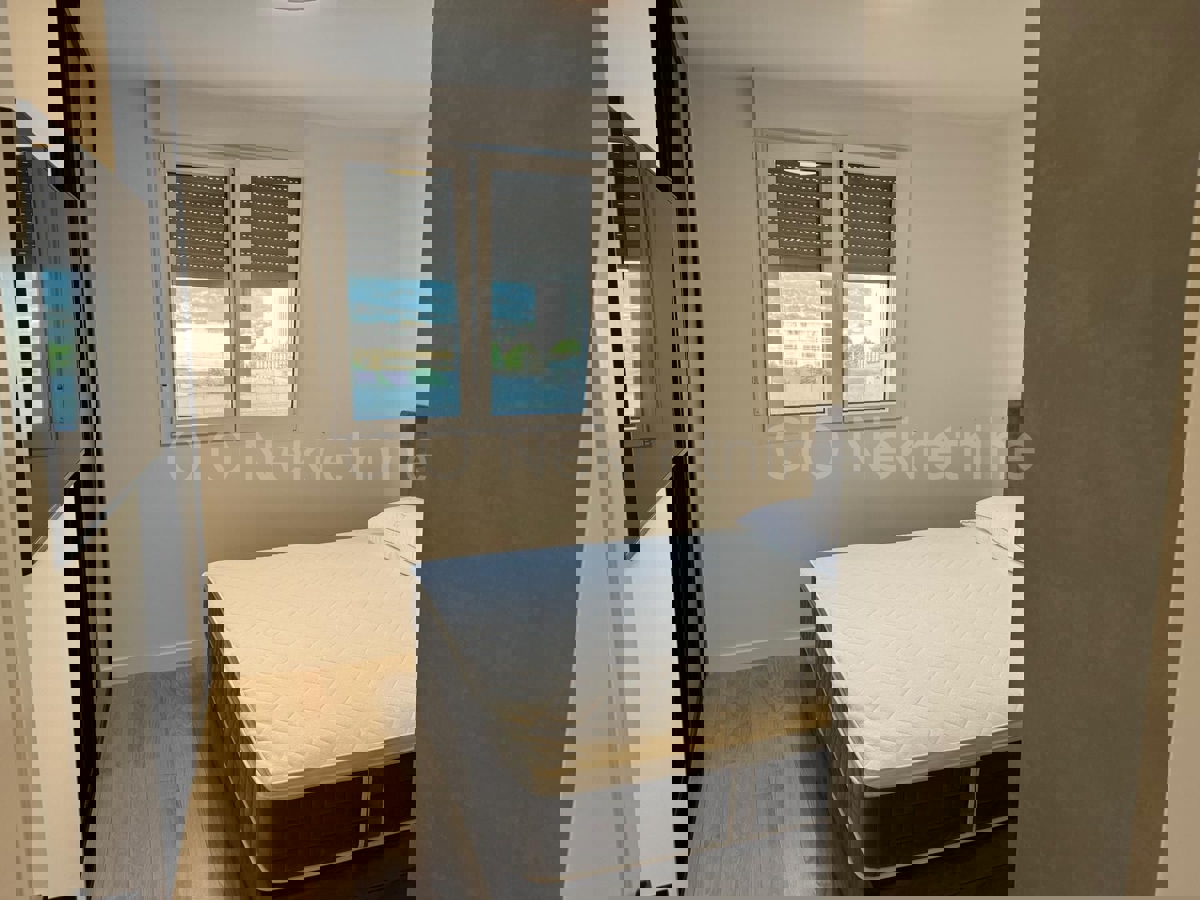 Spalato, Brodarica, Nuovo edificio, Appartamento di lusso con tre camere da letto, in vendita