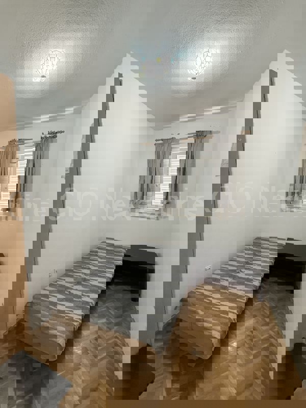 Supetar, appartamento con due camere da letto, in vendita