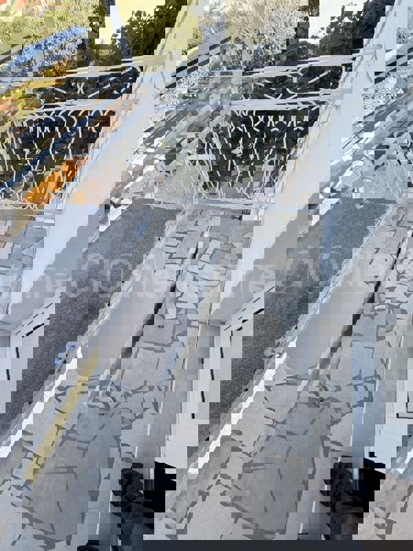 Supetar, appartamento con due camere da letto, in vendita