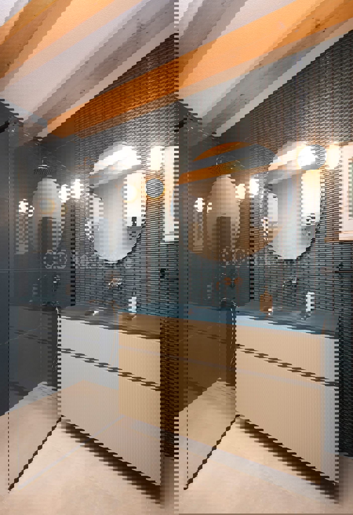 Spalato, Meje, casa indipendente, in vendita