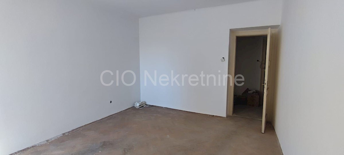 Spalato, Manuš, appartamento quadrilocale 105 m2, in vendita