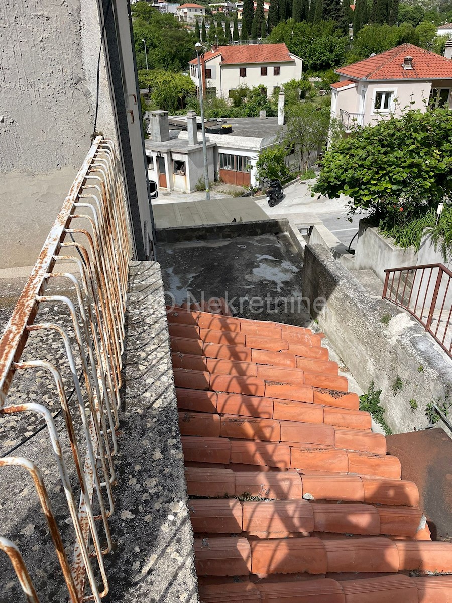 Žrnovnica, casa indipendente 300 m2, vendita esclusiva