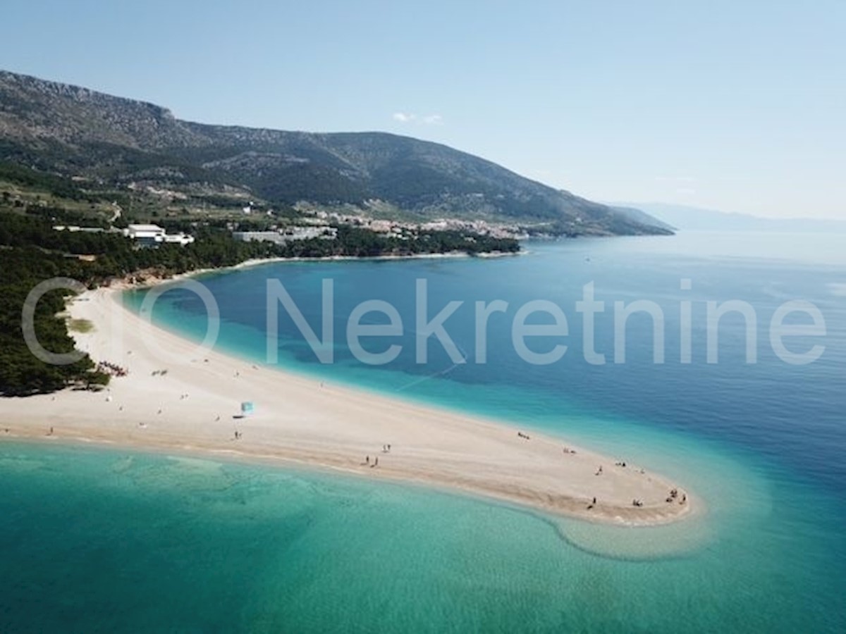 Bol, Brač, casa a schiera, in vendita