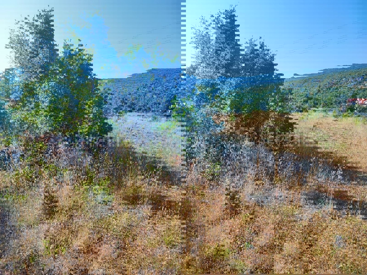 Klis, Brštanovo, terreno edificabile 6000 m2, in vendita