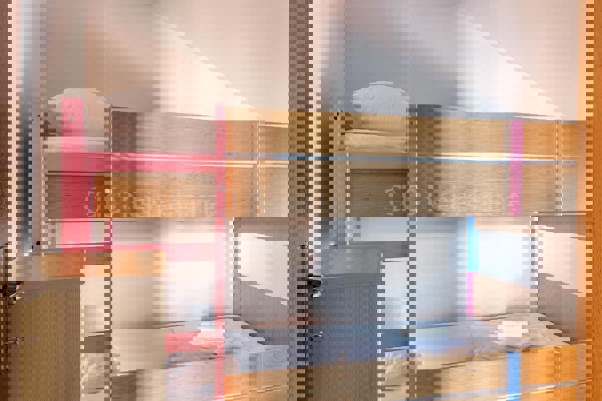 Hvar, attico unico con la vista migliore, OCCASIONE!!