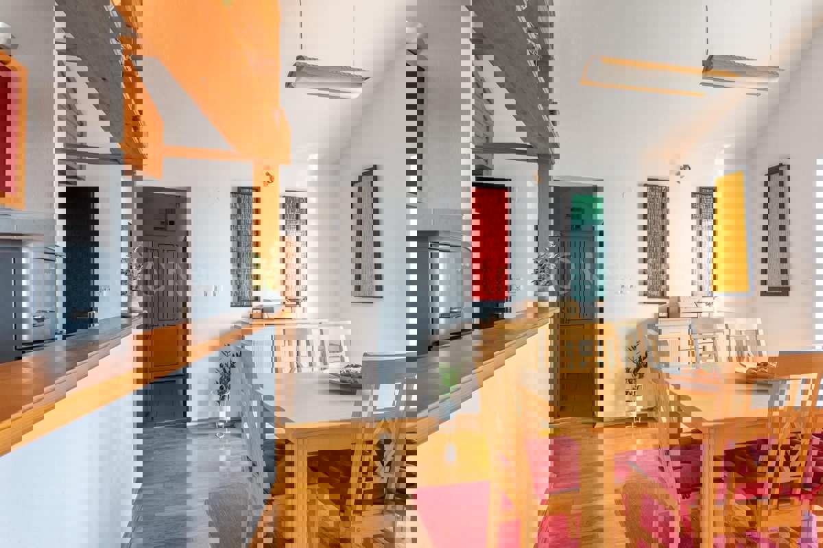 Hvar, attico unico con la vista migliore, OCCASIONE!!