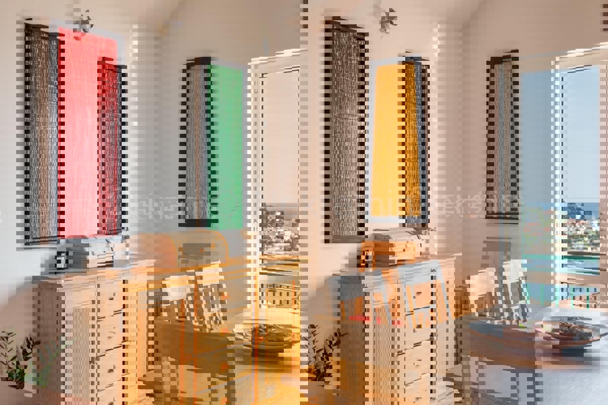 Hvar, attico unico con la vista migliore, OCCASIONE!!