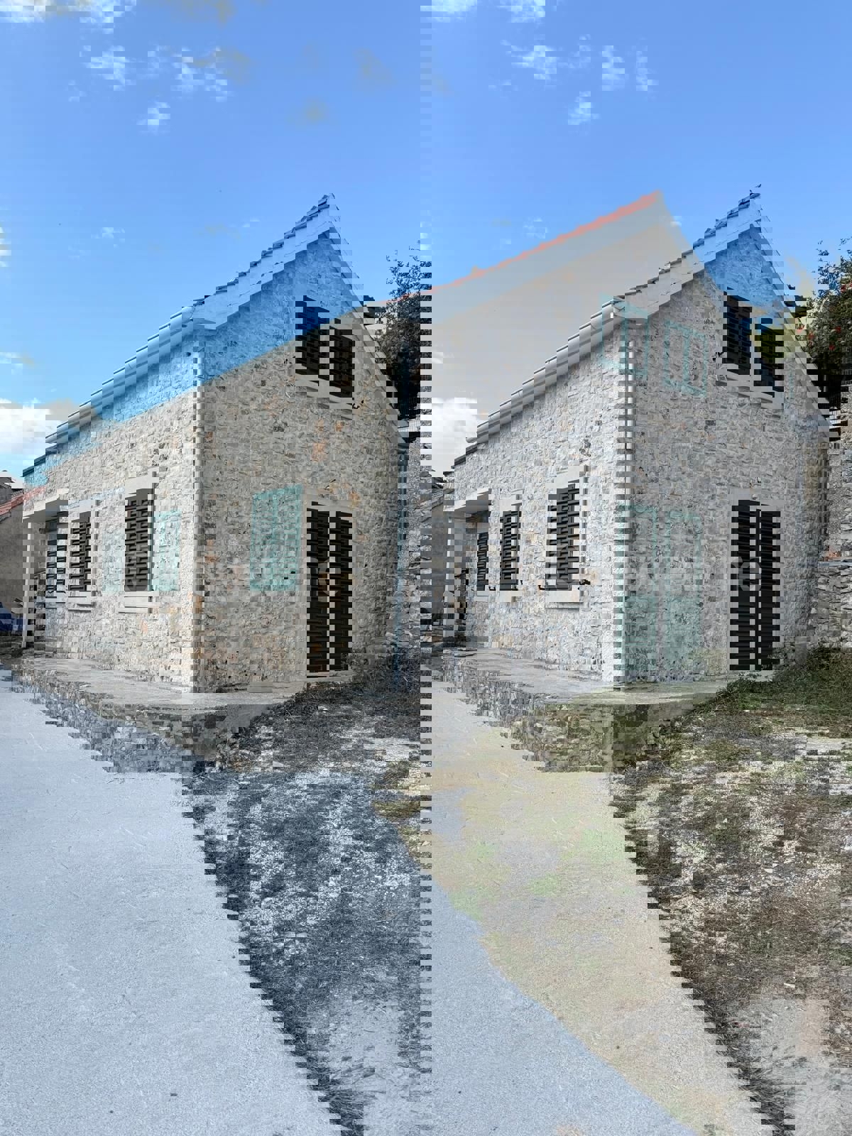 Brač, Donji Humac, Casa in pietra, in vendita