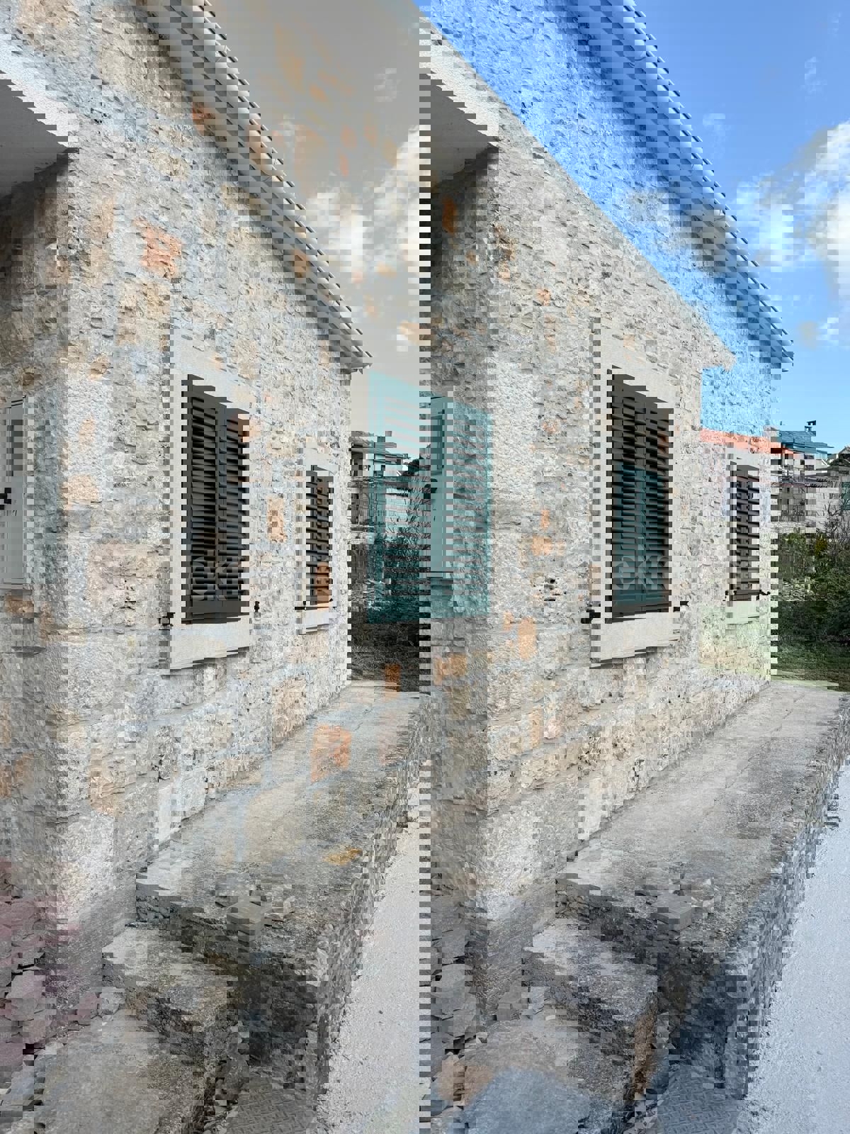 Brač, Donji Humac, Casa in pietra, in vendita