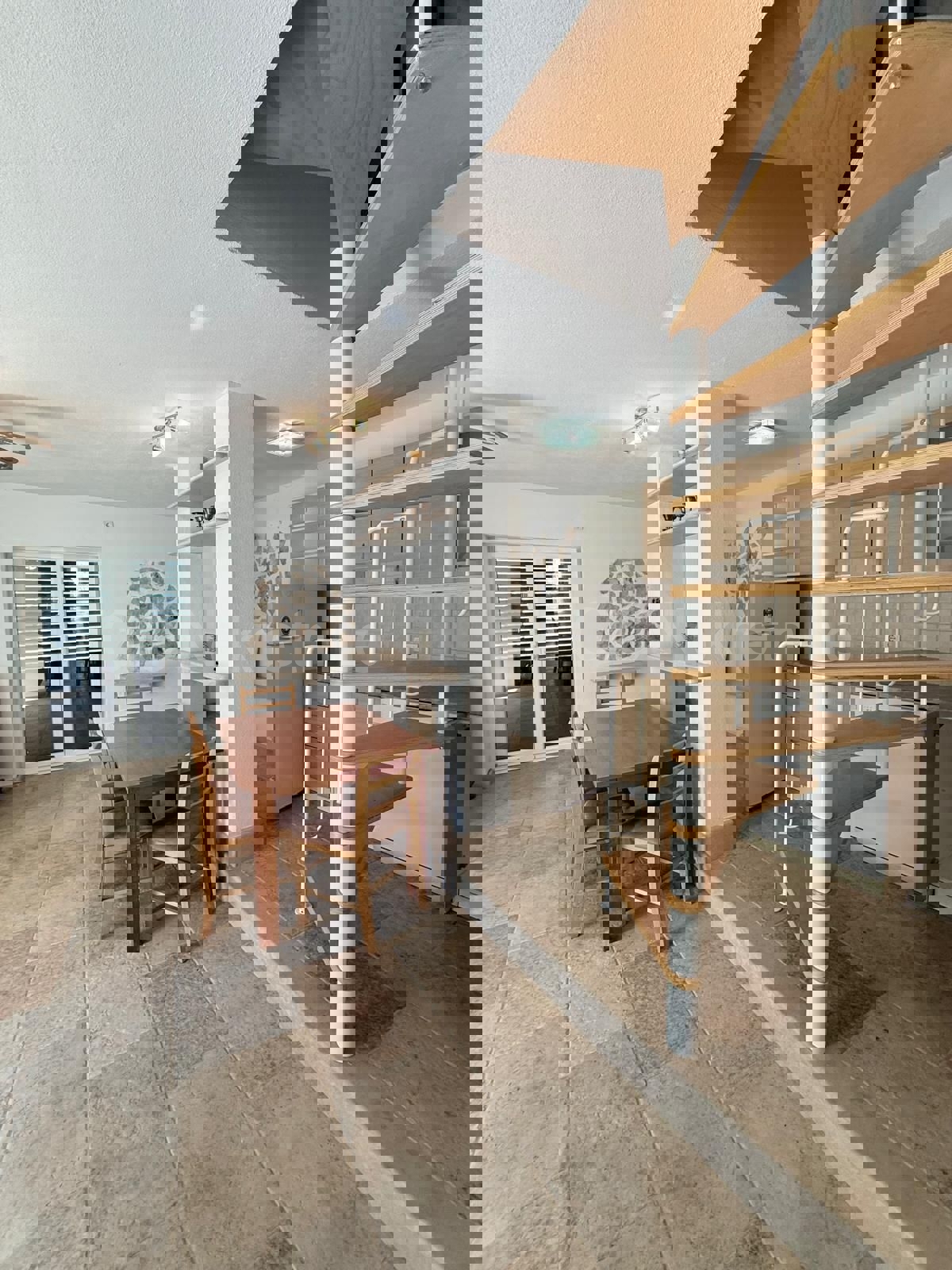 Brač, Donji Humac, Casa in pietra, in vendita