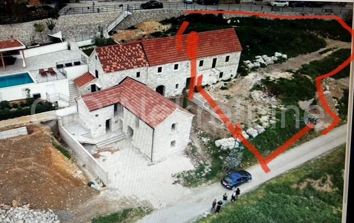 Gornja Podstrana, casa in pietra, vendita